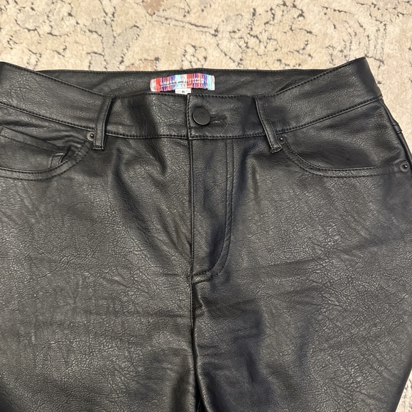 Urban Outfitters Faux Black Leather Pants - Picture 2 of 9